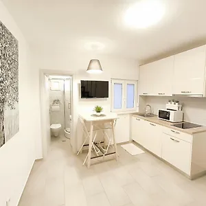  Appartamento Studio apartment&room Niko Croazia